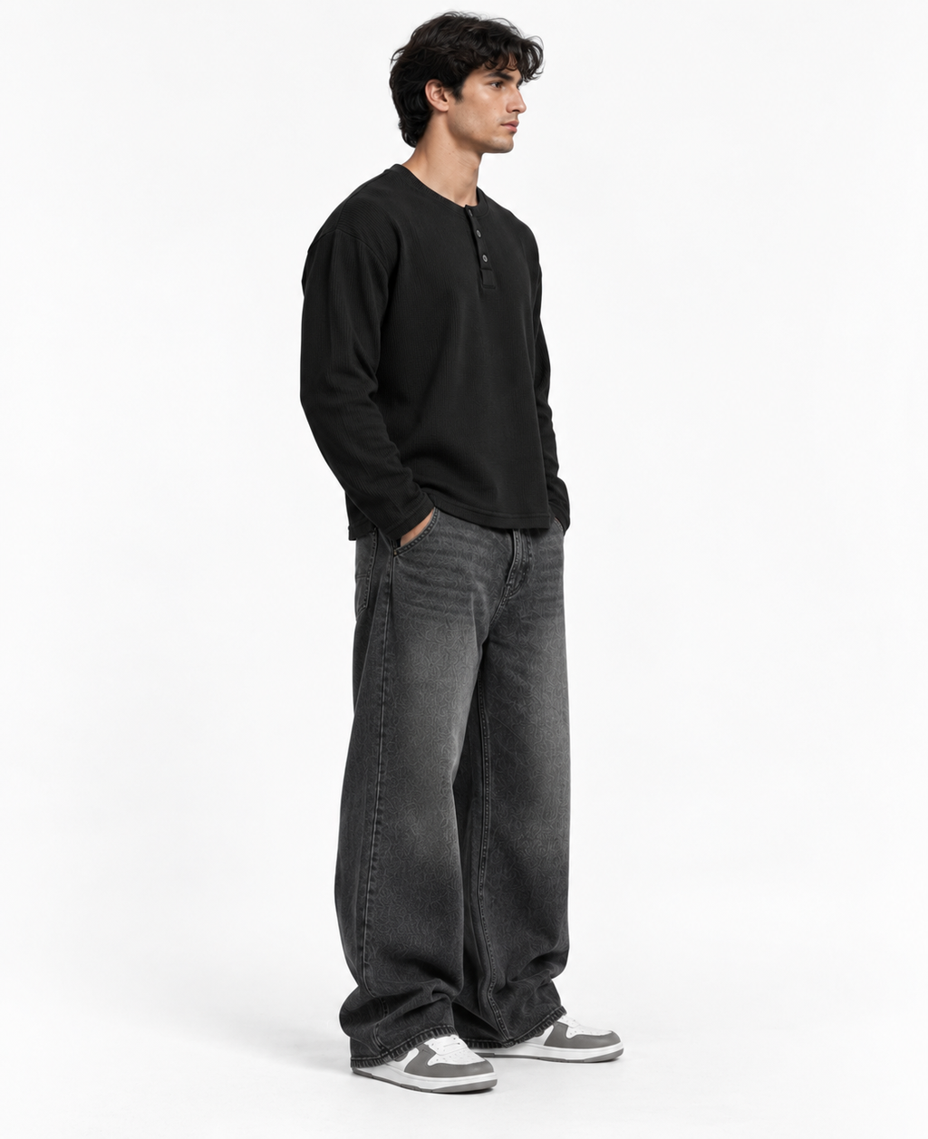 Rogue Core Black Henley