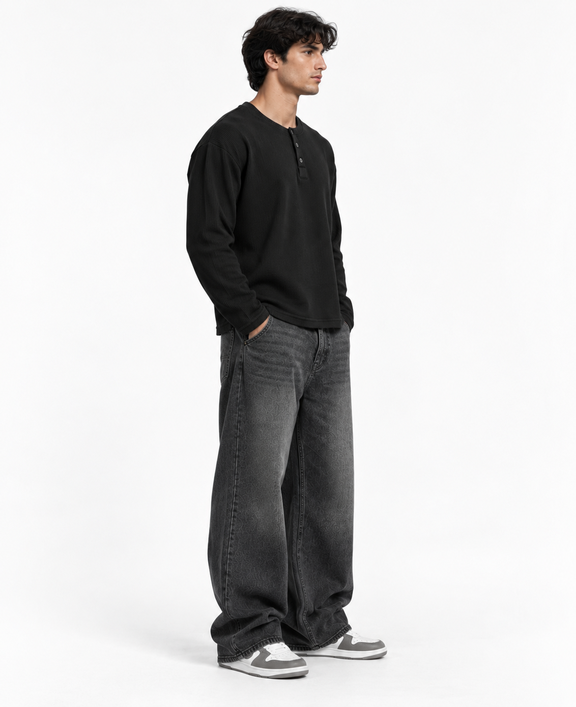 Rogue Core Black Henley